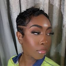 Janet Pipkin's Instagram, Twitter & Facebook