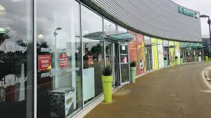 Un Magasin Centrakor A La Place De Maxi Toys Et De La Pataterie Dans La Zone Commerciale De Seclin