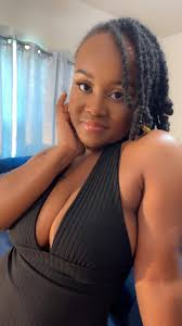 Had to run it back 😝 Happy Saturday ☀️