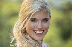 Zozibini tunzi of south africa will crown her successor at the end of the event. Die 25 Jahrige Stuttgarterin Celin Willers Fahrt Im Dezember Zur Miss Universe Wahl Nach Bangkok Stuttgarter Nachrichten