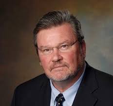 Predator Hunter, Pro Humanitate Attorney