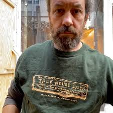 This Wade Siler—known as Wade Sinclair back in his crooning days. He was  the maitre d' at Gage & Tollner from 1968 til 2004, with some time off in  the 90s when