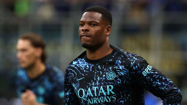 Real Madrid confirm €20m signing of Denzel Dumfries - with Trent  Alexander-Arnold facing fresh competition in bid to fill the Blancos'  right-back berth | Goal.com Singapore