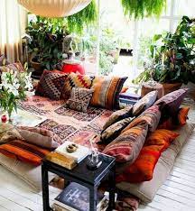 Der orientalische einrichtungsstil ist für seine reichen verzierungen bekannt. 40 Wohnzimmer Orientalisch Ideen Wohnzimmer Orientalisch Orientalisch Couchtisch Altholz