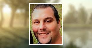 Derrick Richard's Instagram, Twitter & Facebook