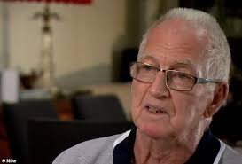 Australians swindled by smooth-talking scam artists selling fake jackets