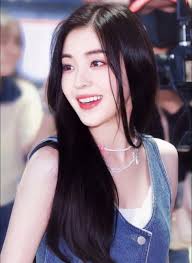 In a world of filters, be a natural.