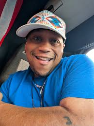 like a woman! I buy jewelry when I'm sad or upset! 💯💪🏾🤣💰