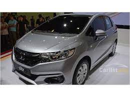 Unlike most hybrids, the jazz's electric motor can't drive the car on its own, which means you'll always have the hum of the engine once on the move. Honda Jazz 2017 Hybrid 1 5 In Selangor Automatic Hatchback Others For Rm 76 800 4020590 Carlist My