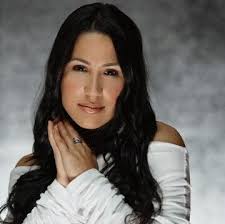 Mi bebé merece lo mejor. Jennifer Pena Famous Women Celebs Women