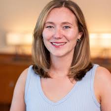 Hannah Bushman's Instagram, Twitter & Facebook