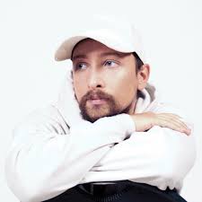 Adam Cotton (@a.d.a.m.c.o.t.t.o.n) • Instagram photos and videos