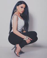 ليال عبود فنانة العرب الاولى On Instagram اضغط مرتين على الصورة ليال عبود Layalabboud