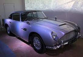 Download pola decal motor yamaha x ride free / jual pola decal yamaha x ride 125 graphic template yamaha xride mal stiker xride new di lapak oxpress bukalapak : List Of James Bond Vehicles Wikipedia