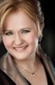 Tracy Dahl's Instagram, Twitter & Facebook