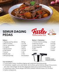 Traditionally made using water buffalo meat. Semur Daging Pedas Untuk Hidangan Makan Malam Keluarga
