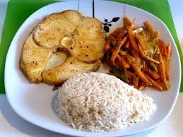 Recette Poisson Requin Au Lait De Coco Et Aux 12 Epices Recette Poisson Recette Requin Recette