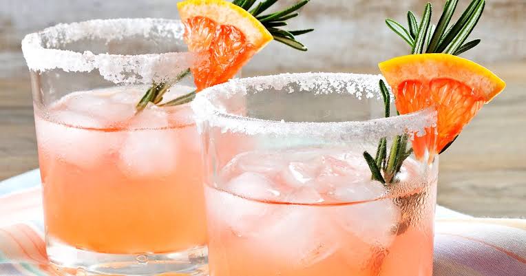 Sweet and Fruity Bar Drinks