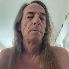 Pat here to tell you about the upcoming Stick Men Tour. Tour Dates