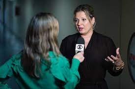 Joice cristina hasselmann (born 29 january 1978 as joice cristina bejuska) is a brazilian politician, journalist, writer, activist and political commentator. File Dep Joice Hasselmann Psl Sp Jpg Wikipedia