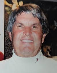 Kenneth Everett's Instagram, Twitter & Facebook