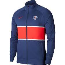 Jacken für herren vervollständigen nicht nur deinen look, sie schützen dich auch zuverlässig vor wind und wetter. Psg Paris Saint Germain Anthem Jacke Herren Blau Sportiger De