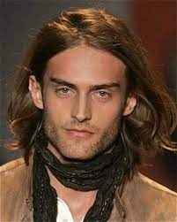 And for guys who want extra volume, it can be difficult to make thick hair work. Long Hairstyles For Men With Thick Hair Mannerfrisuren Frisuren Lange Frisuren Fur Manner