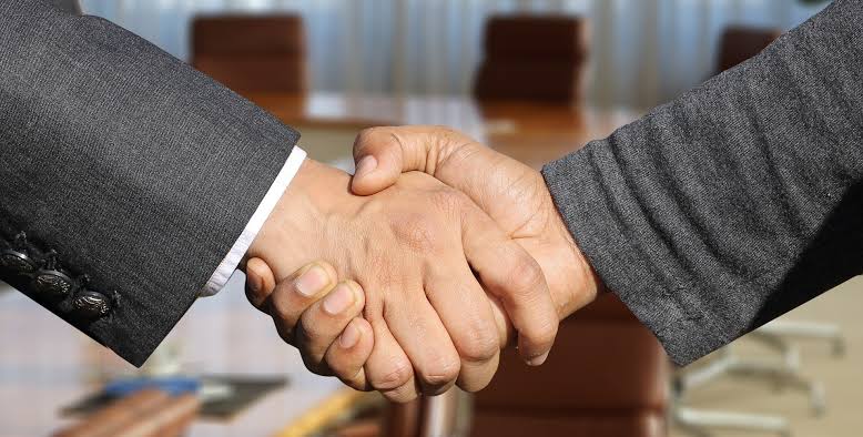 The 5 Elements of a Top Employee Referral Program