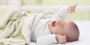 Makan makanan bergizi seimbang, cukup tidur, dan olahraga rutin. Waspadai Batuk Disertai Sesak Napas Pada Bayi