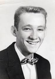 Heather Mallett's Instagram, Twitter & Facebook