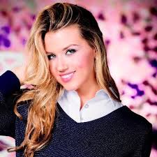 Beginner's Guide to Yoga: Stress Free Poses (Beginner's yoga, easy yoga,  downward dog, best yoga poses, inner peace)