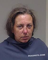 Ginger Rains's Instagram, Twitter & Facebook