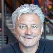 𝗘𝘅𝗰𝗶𝘁𝗶𝗻𝗴 𝗡𝗲𝘄𝘀! I'm thrilled to announce that I've joined  𝗢𝗹𝘂𝗞𝗮𝗶 as the 𝗗𝗶𝗿𝗲𝗰𝘁𝗼𝗿 𝗼𝗳 𝗖𝗼𝗺𝗺𝘂𝗻𝗶𝘁𝘆 𝗮𝗻𝗱  𝗖𝗼𝗻𝘁𝗲𝗻𝘁! This is an incredible opportunity to bring my…