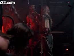 It's hunting season in the deep back woods for three finger and his family of hideously deformed inbred cannibal hillbillies! Wrong Turn 3 Left For Dead 06 Watch32 Com Video Dailymotion