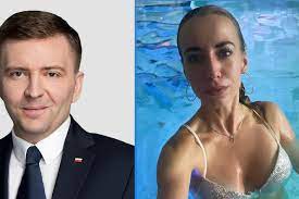 Maybe you would like to learn more about one of these? E0n5pansjwch8m