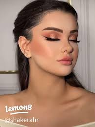 42 idea Deeyanaarazali teratas pada tahun 2025