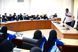 Sekolah menengah teknik tuanku jaafar: Pelawat Dari Sekolah Menengah Teknik Bukit Piatu Fakulti Perubatan Veterinar