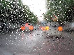 Rainy Drops On Window Wallpaper O Rain Wallpapers Rain Pictures Windows Wallpaper