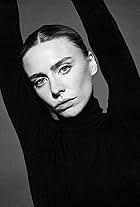 Anjelica Bette Fellini