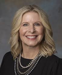 Stacey Mooney's Instagram, Twitter & Facebook