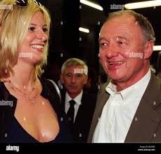 Ken booth hi-res stock photography and images