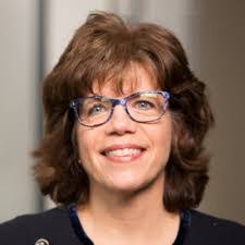 Danielle Valliere's Instagram, Twitter & Facebook