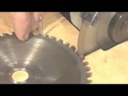 Making Saw Blade Sharpener Using A Hand Grinder Angle Grinder Hack Youtube Table Saw Blades Circular Saw Blade Sharpening