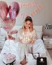 How to plan a romantic picnic 15 steps with pictures. 27 Romantic Birthday Bedrooms To Surprise Your Boyfriends Homemydesign