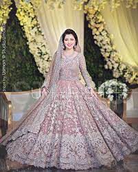 Ye Lrki Me Ny Ap Ki Shadi K Lye Dhondi Hy Kyun K Ye Mughy Bs Beautiful Lgi So I Want It For U Bridal Dresses Pakistan Asian Bridal Dresses Bridal