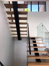 The double stringer is a floating staircase design that features the two stringers under the steps and in from the edges of the stair for a floating look. Central Steel Stair Stringer Lto Series Tokyo Prestige Metal