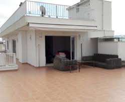 Yatırım ile oturum izni alma durumunda eşler %50 kar açısından önemli. Anasayfa Komsuda Ev Al