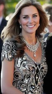 I just change my style. What do you think? 🥰❤️❣️