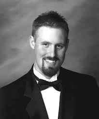 Small contractors scramble for work