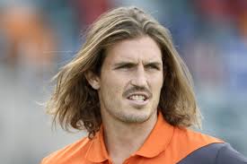 Phil Davis announces AFL retirement